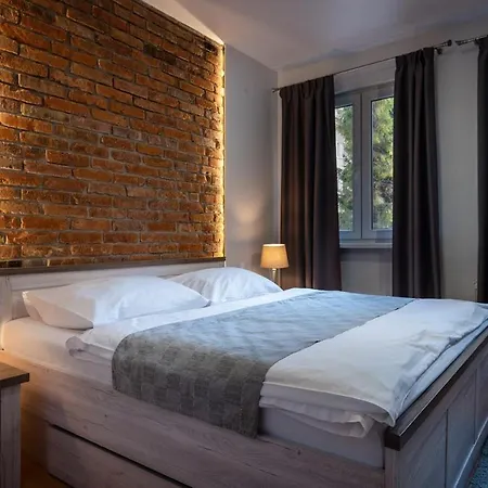 Dobre Casy * פופראד